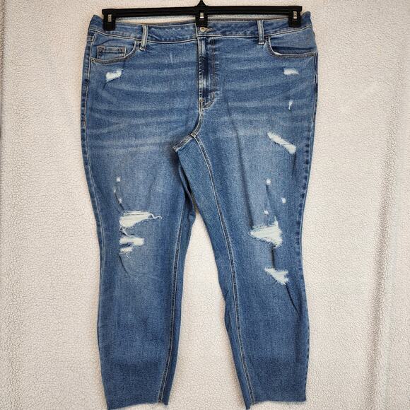 Old Navy Mid Rise Rockstar Super Skinny Jeans Size 22 Blue Raw Hem Distressed - Picture 1 of 12